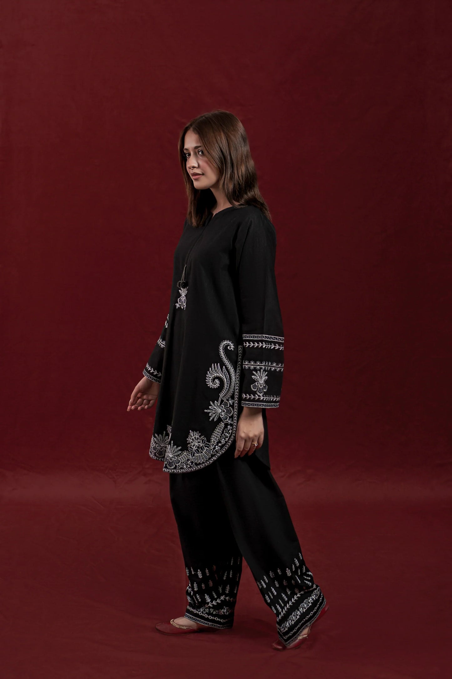 Ivra 2PC (Farshi Shalwar)