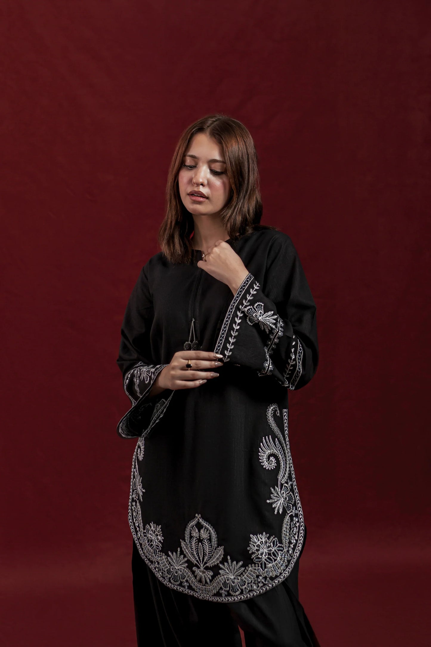 Ivra 2PC (Farshi Shalwar)