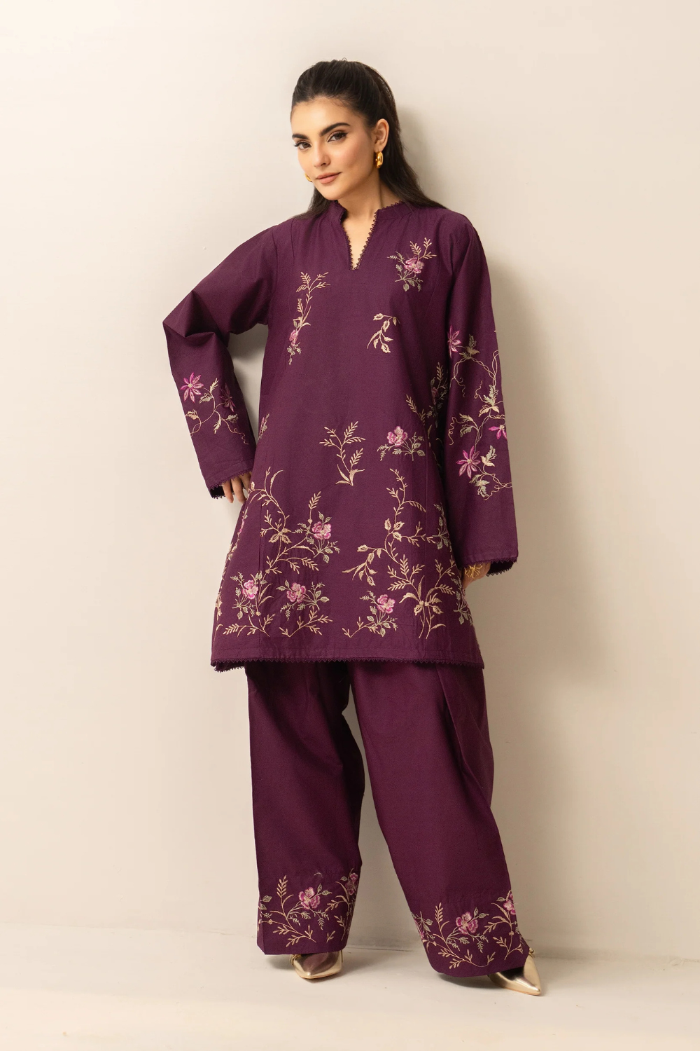 Laila | Embroidered 2-Piece